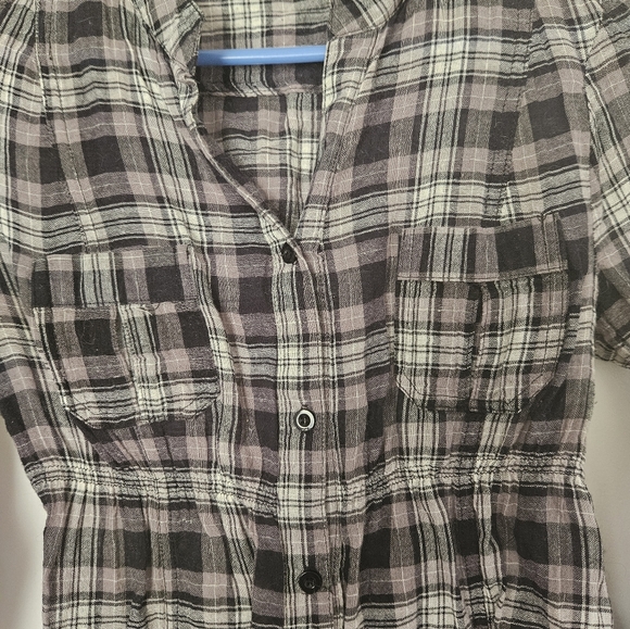 #09 -SANS SOUCI ladies fitted button down navy plaid crop sleeve size M - Picture 2 of 4